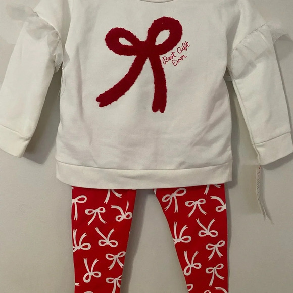 NWT Cat & Jack Best Gift Ever Outfit - Picture 2 of 9